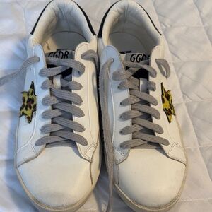 Golden Goose Style White and Gray Athletic Shoes